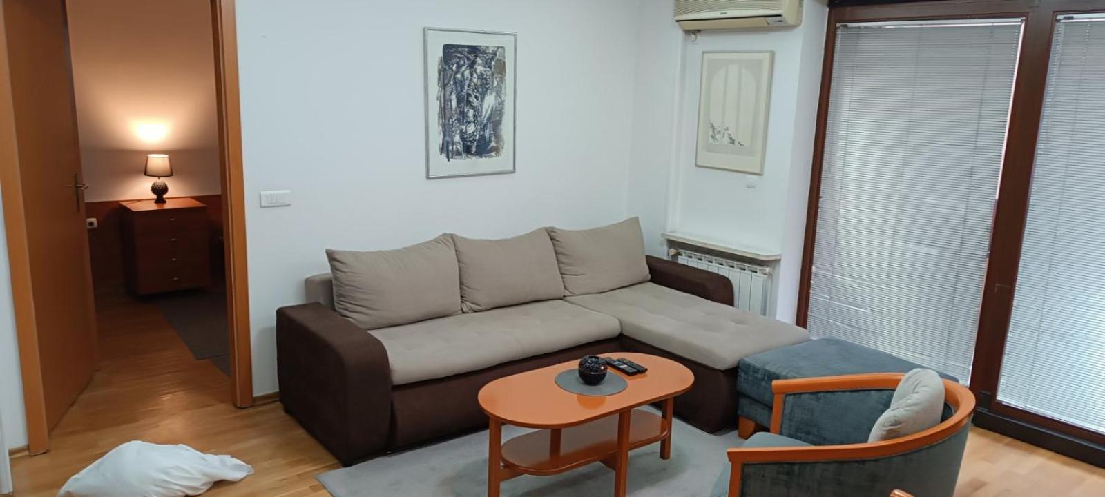 Lovely Square Apartment Purple Velvet Scopia Cameră foto