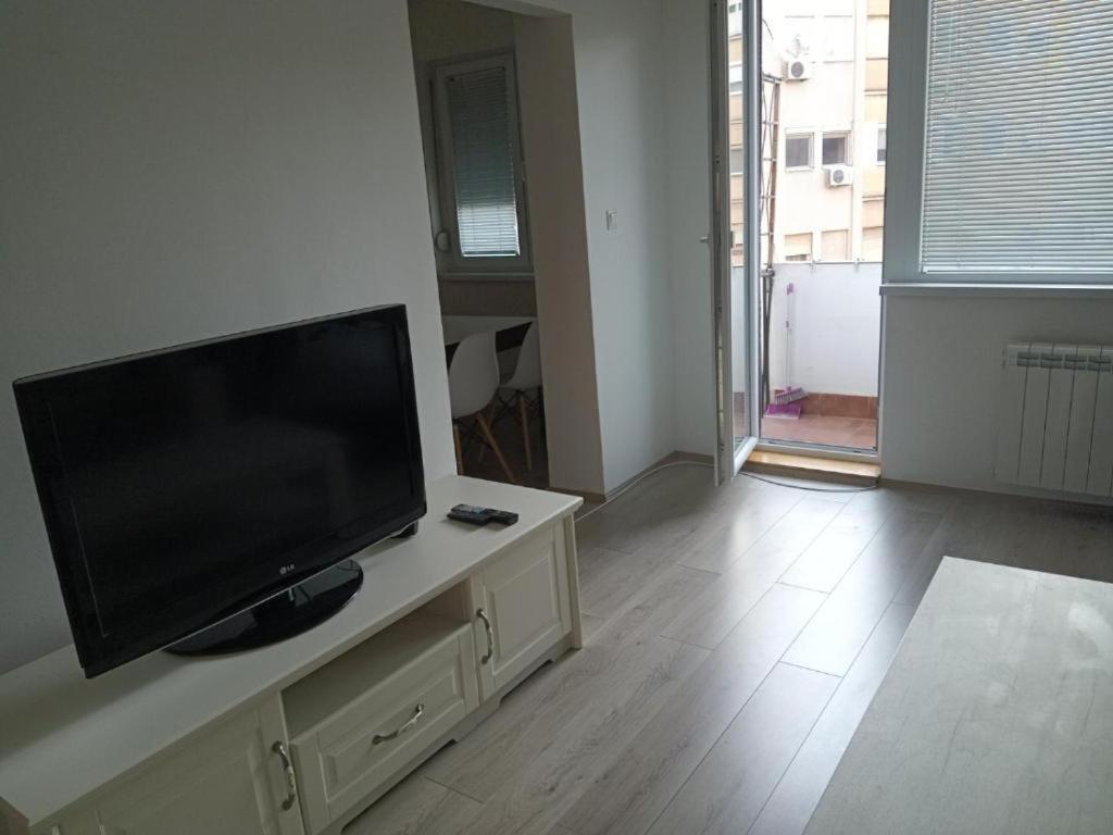 Lovely Square Apartment Purple Velvet Scopia Cameră foto