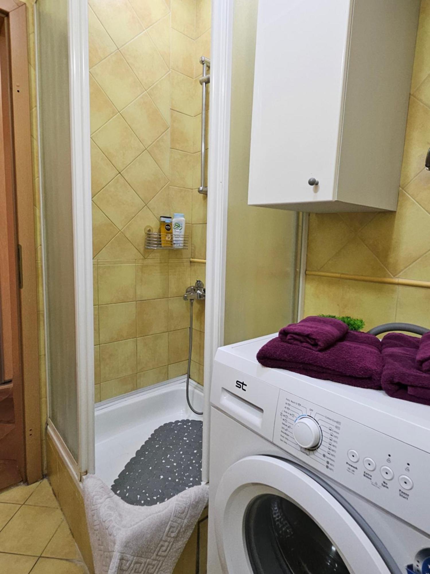 Lovely Square Apartment Purple Velvet Scopia Cameră foto